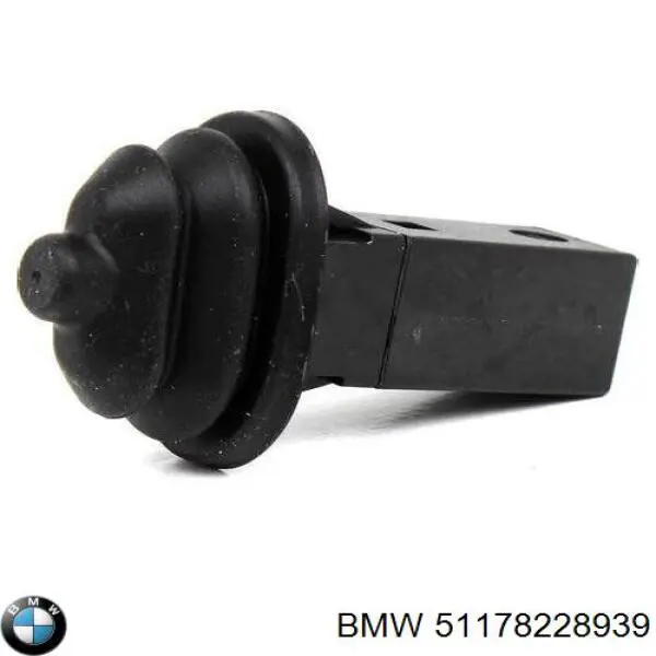 Фиксатор лючка бензобака 51178228939 BMW