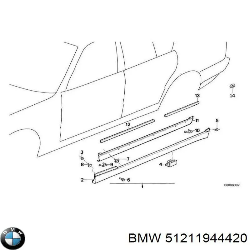Накладка двери передней правой на BMW 5 (E34) купить.