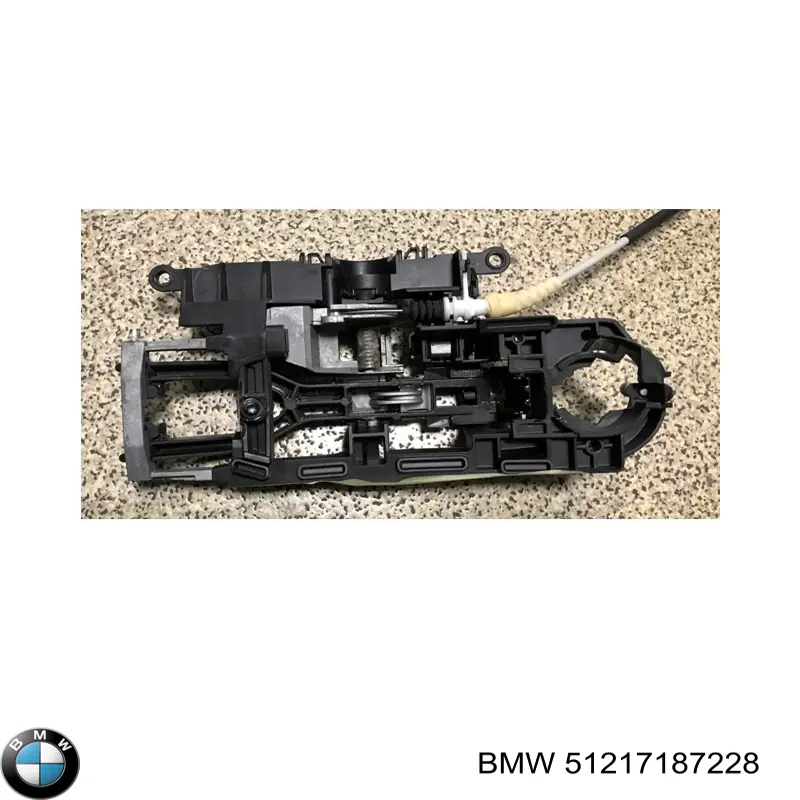 7187228 BMW Держатель наружной ручки двери правых дверей