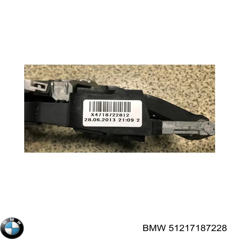 Держатель наружной ручки двери правых дверей BMW 7187228 цена, от 9.59 USD