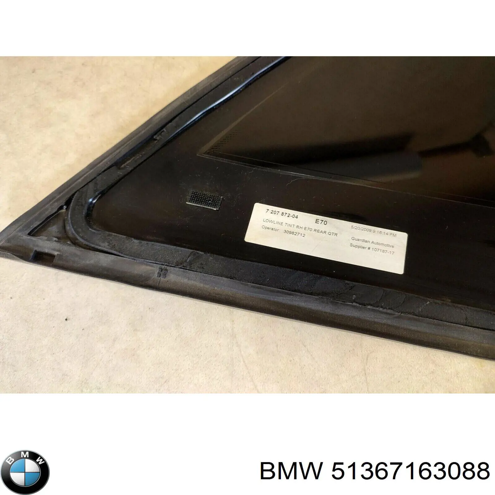 Купить 51377207874 BMW Стекло кузова (багажного отсека) правое
