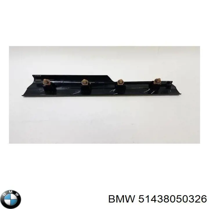 51438050326 BMW Обшивка стойки кузова внутренняя средняя правая