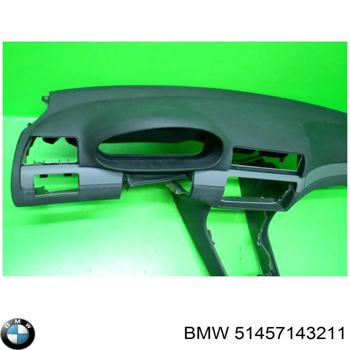 51457143211 BMW Передняя панель