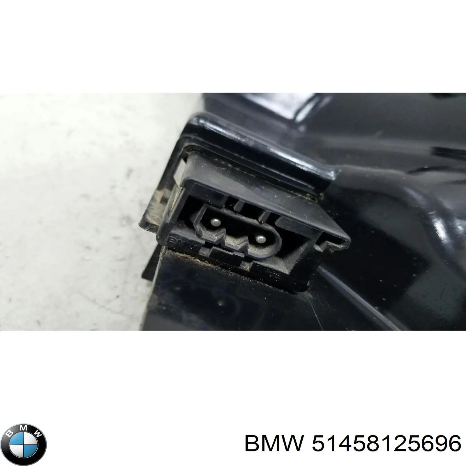  BMW 51458125696 цена, от 17.74 USD