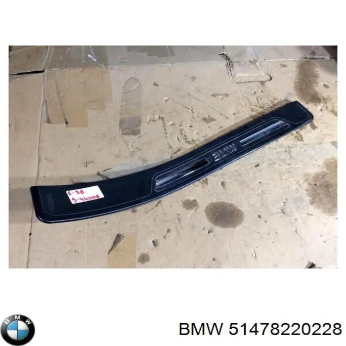  51478220228 BMW