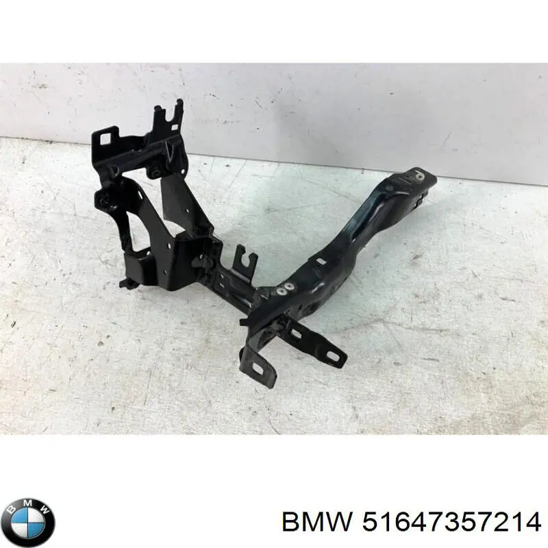 Купить 51647357214 BMW Кронштейн (адаптер) крепления фары передней правой
