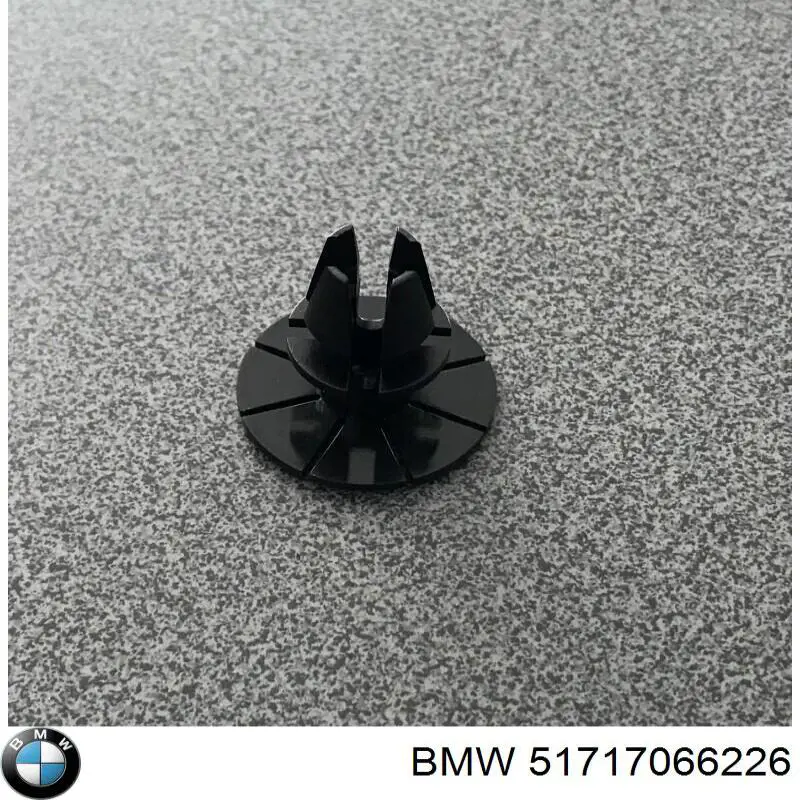 Пистон (клип) крепления накладок порогов MAK 12711 цена, от 0.56 USD