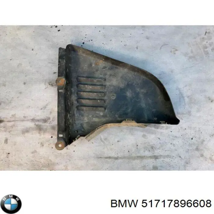 Щиток грязезащитный передней арки крыла 51717896608 BMW