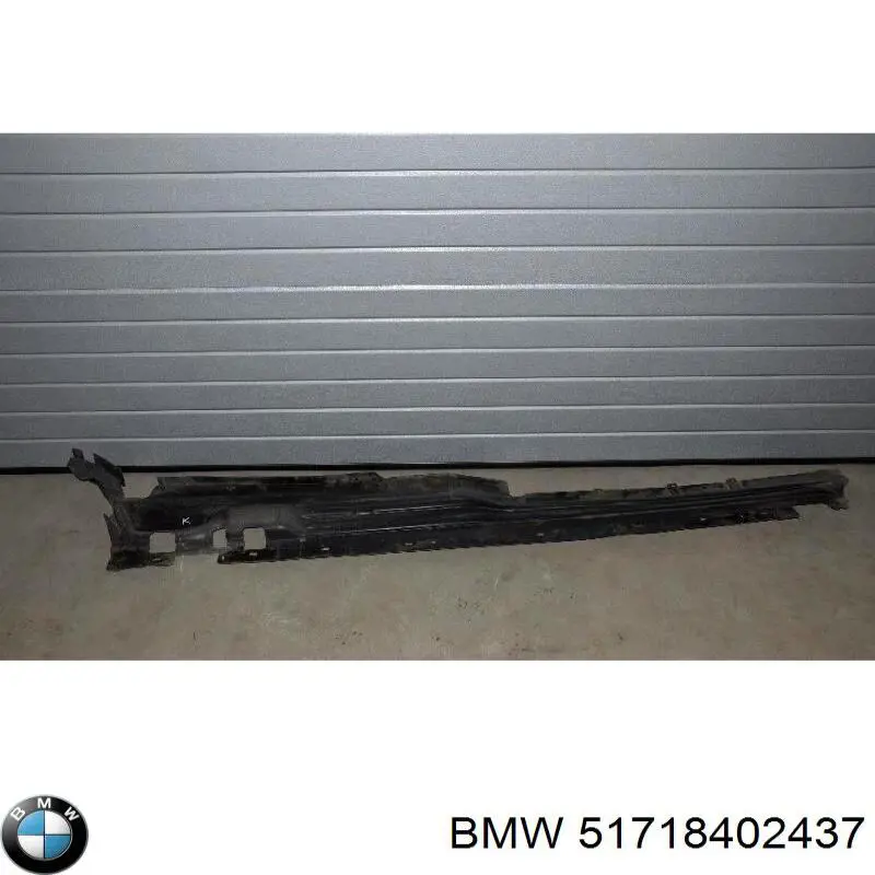  51718402437 BMW