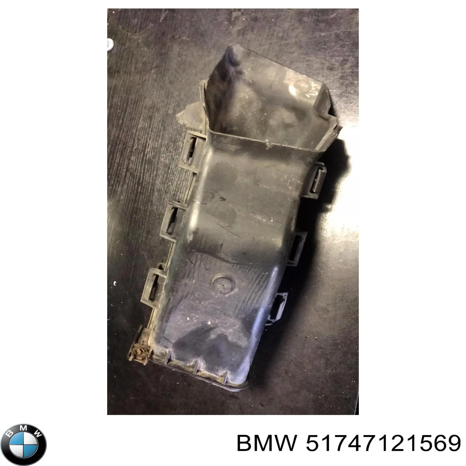  51747121569 BMW