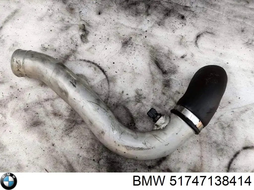 Купить 51747138414 BMW Воздуховод тормозного диска правый