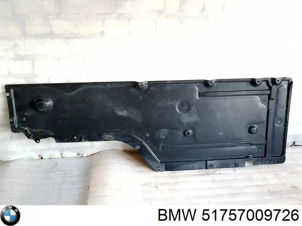Купить 51757009726 BMW 
