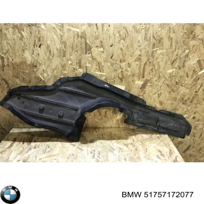 Молдинг стекла заднего 51757172077 BMW