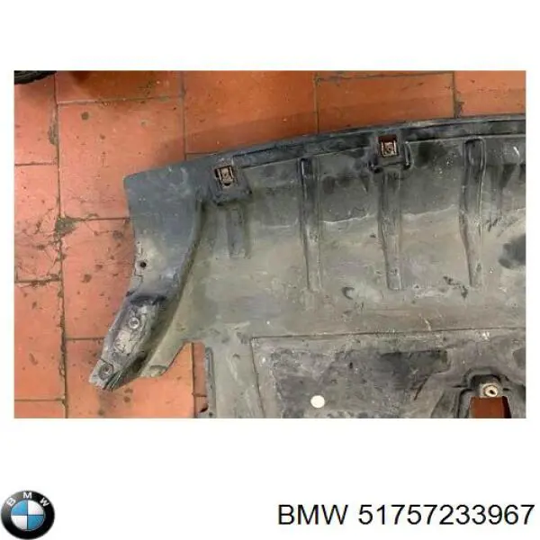 51757233967 BMW proteção de motor dianteira