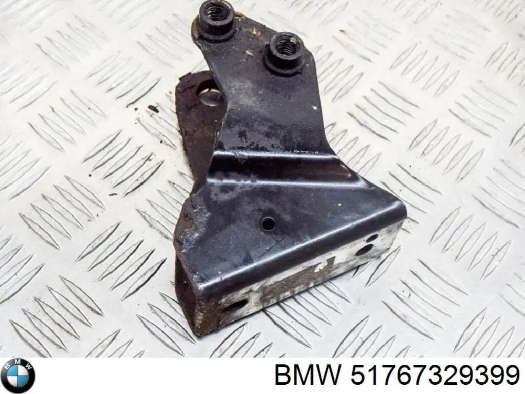 Уплотнитель крыла BMW 51767329399 цена, от 25.42 USD