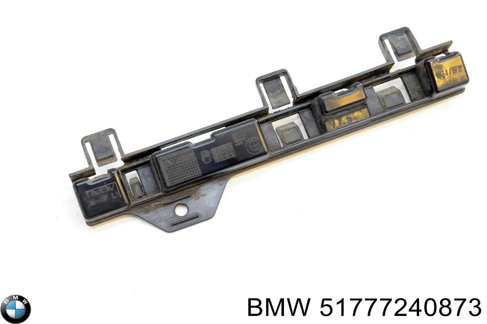 Опора порога (крепление) BMW 7240873 цена, от 8.47 USD