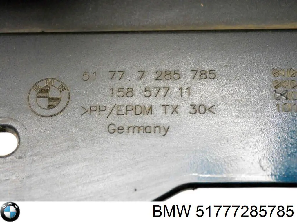 51777285785 BMW Накладка наружняя (молдинг) порога, левый