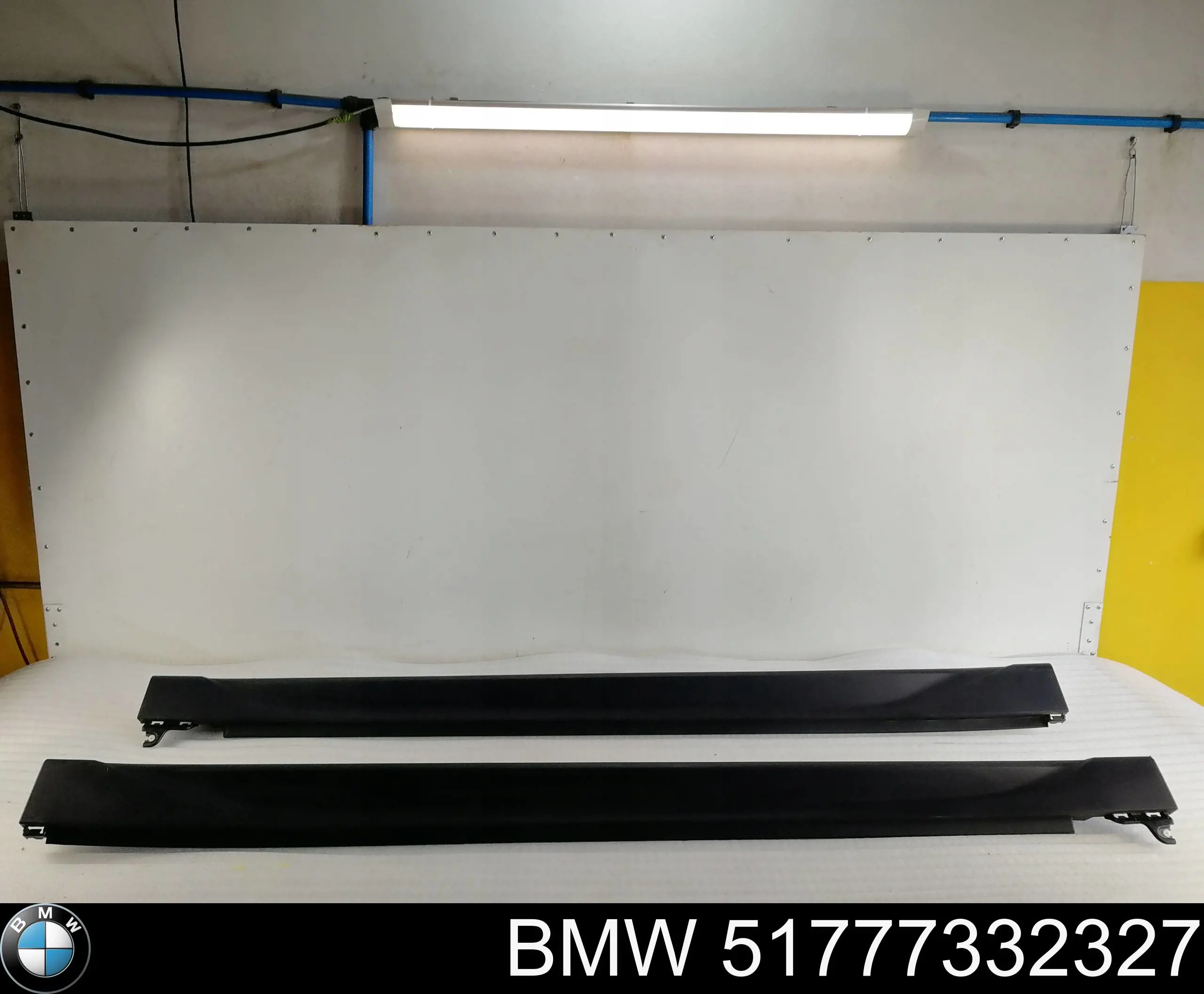  51777332327 BMW