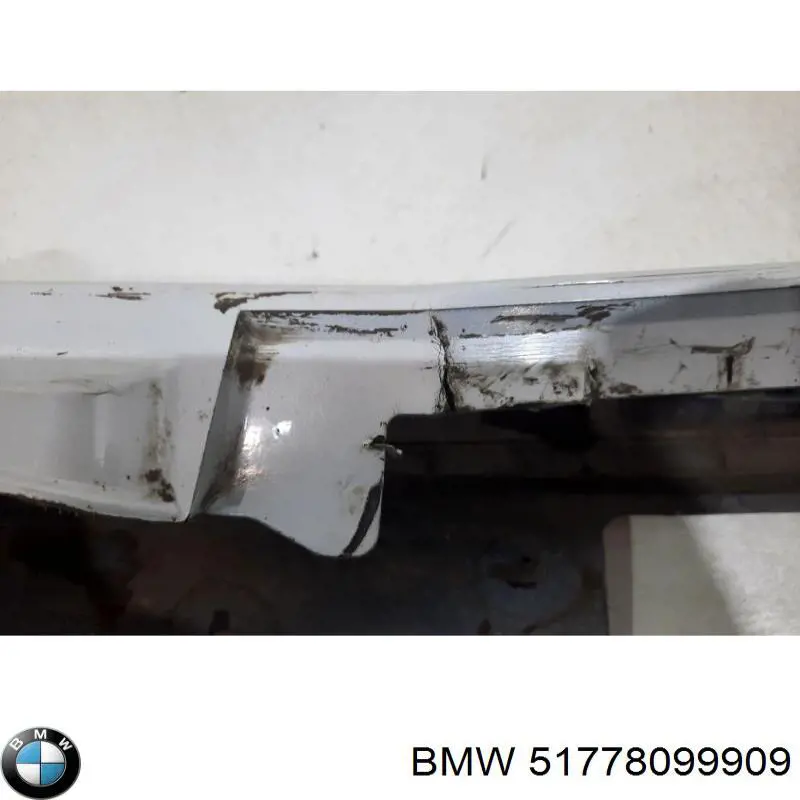 Купить 51778099909 BMW Накладка (молдинг) порога наружная левая