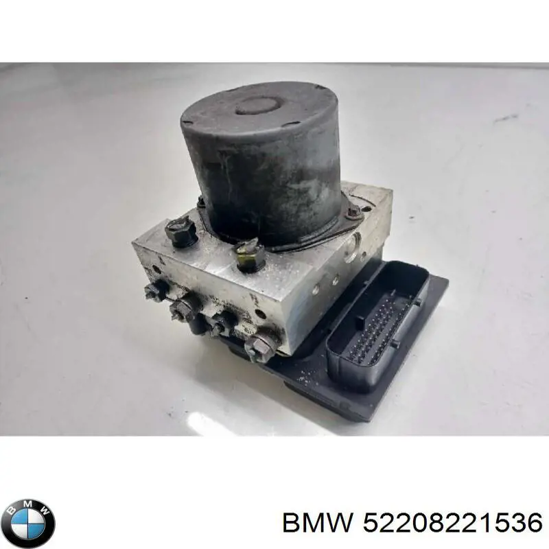 52208221536 BMW Замок спинки заднего сиденья