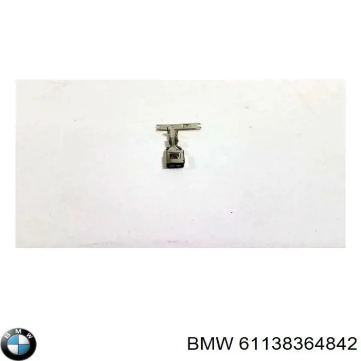  61138364842 BMW