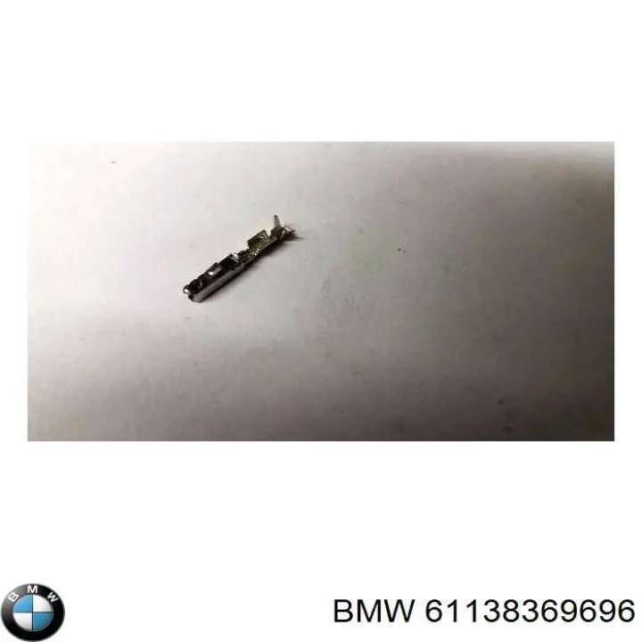  61138369696 BMW