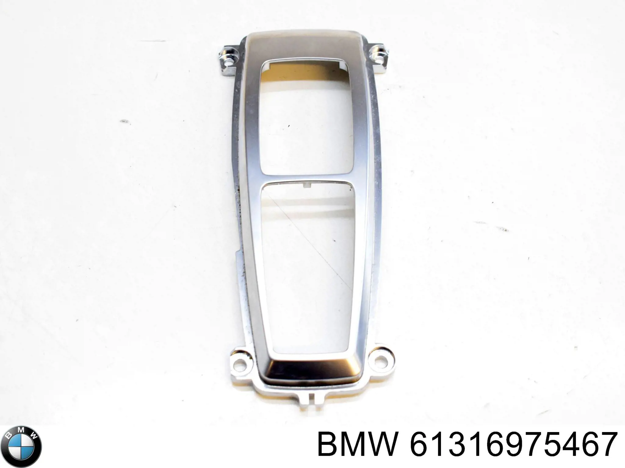 Купить 61316975467 BMW Накладка консоли рычага переключения передач АКПП