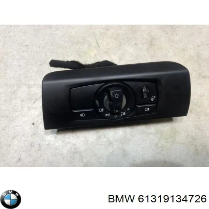 Переключатель света фар на "торпедо" на BMW X5 (E70) купить.