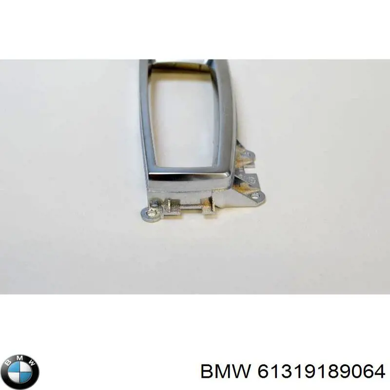 61319189064 BMW накладка консоли рычага переключения передач акпп