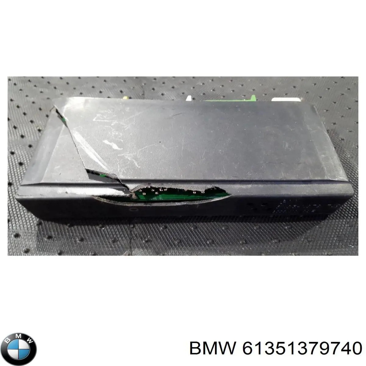  61351379740 BMW