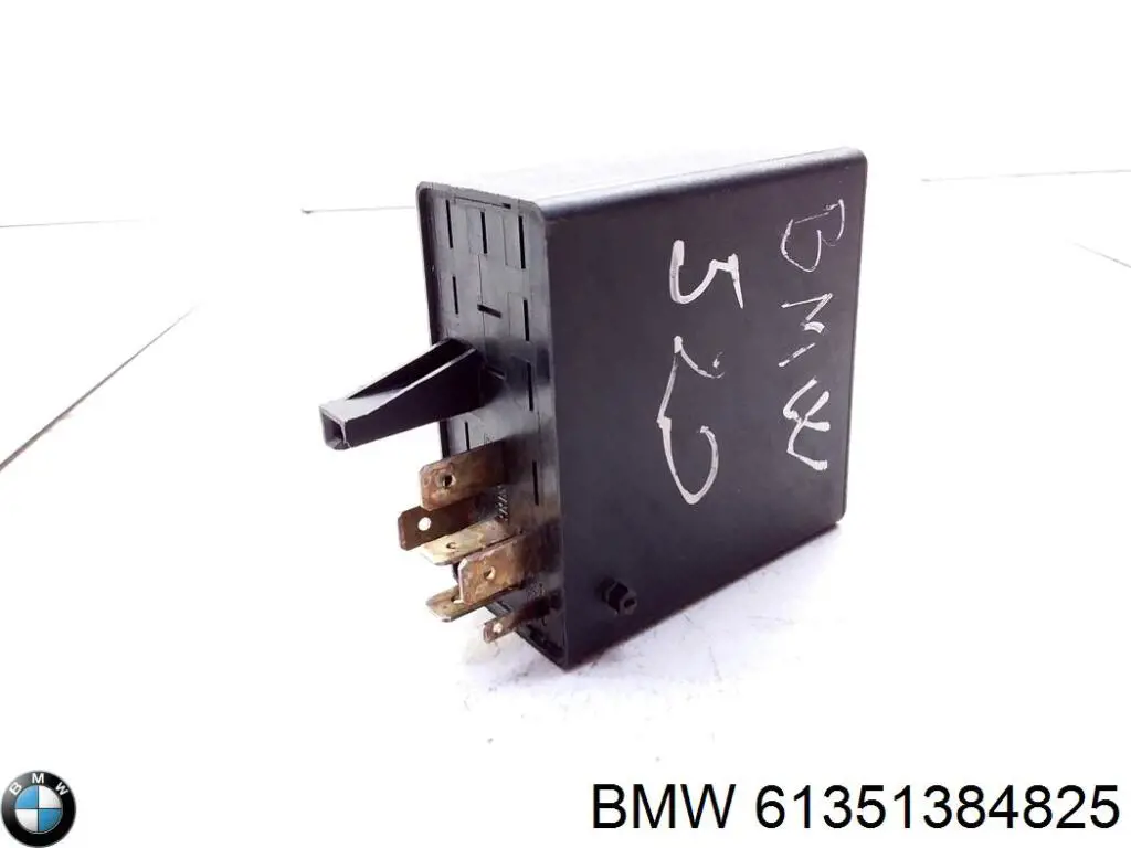 Купить 61351384825 BMW 