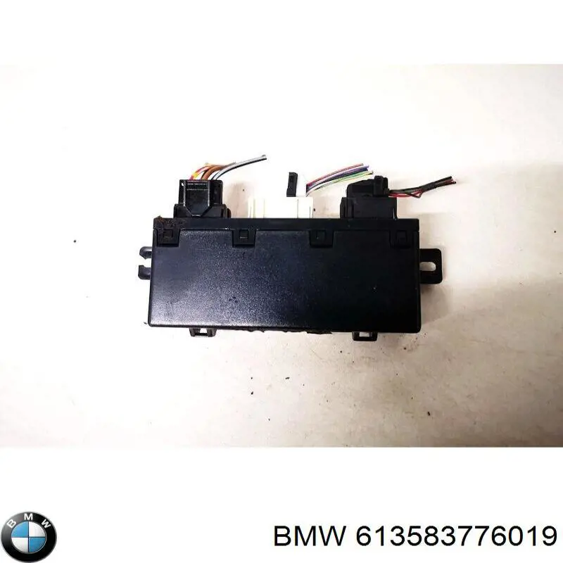  BMW 613583776019 цена, от 11.29 USD