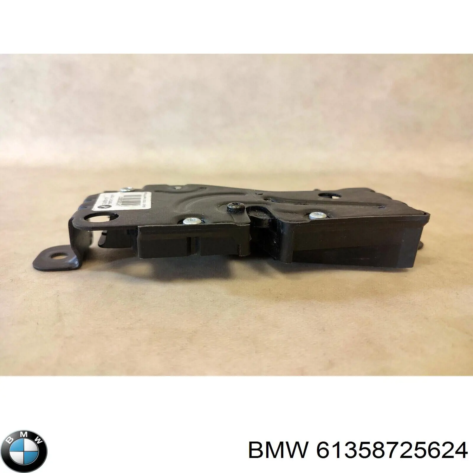 Купить 61358725624 BMW 