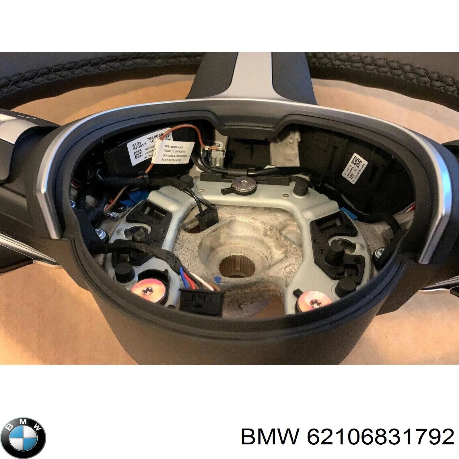 Панель приборов 62106831792 BMW