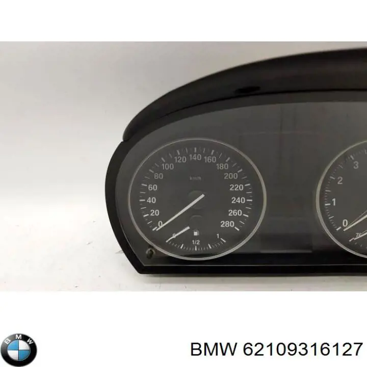 62109316127 BMW приборная доска (щиток приборов)
