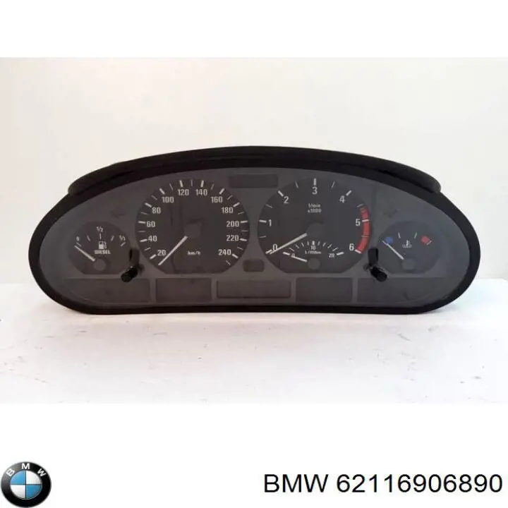 62116906890 BMW приборная доска (щиток приборов)