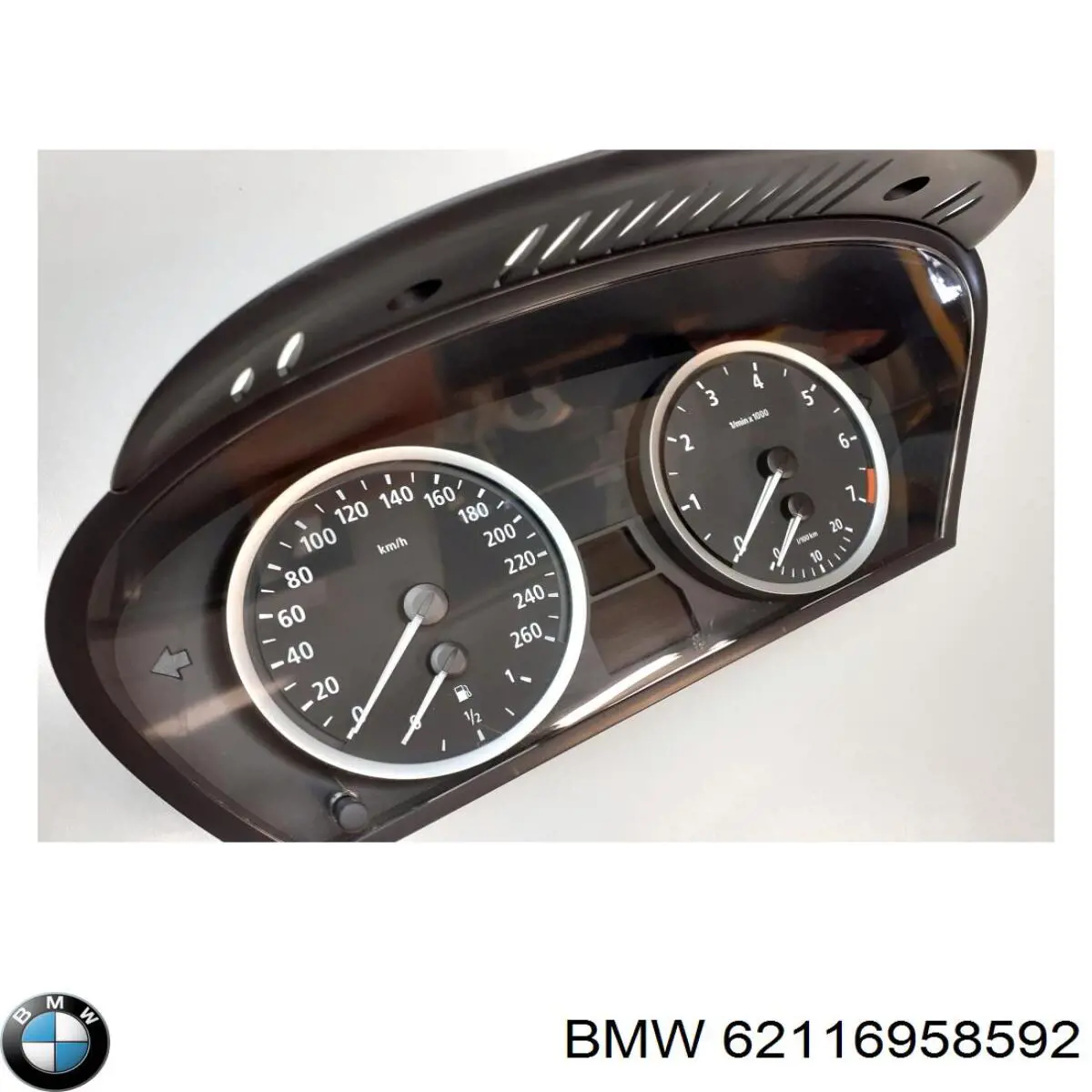 62116958592 BMW Щиток приборов