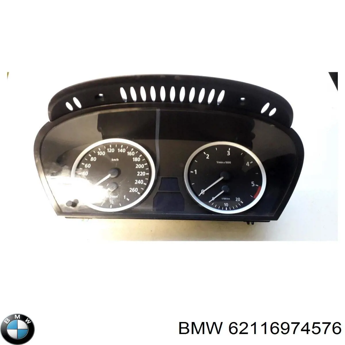 62116974576 BMW приборная доска (щиток приборов)