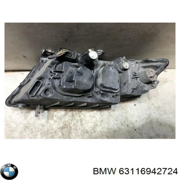 Фара правая BMW 63116942724