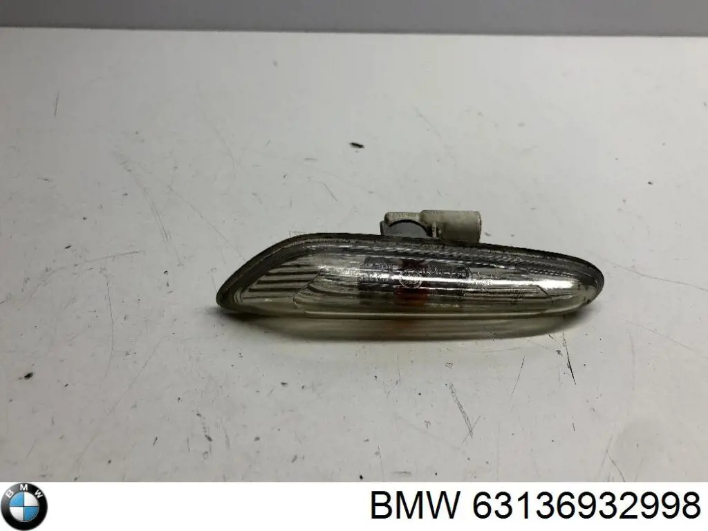 Купить 7016309 Autotechteile Повторитель поворота на крыле правый