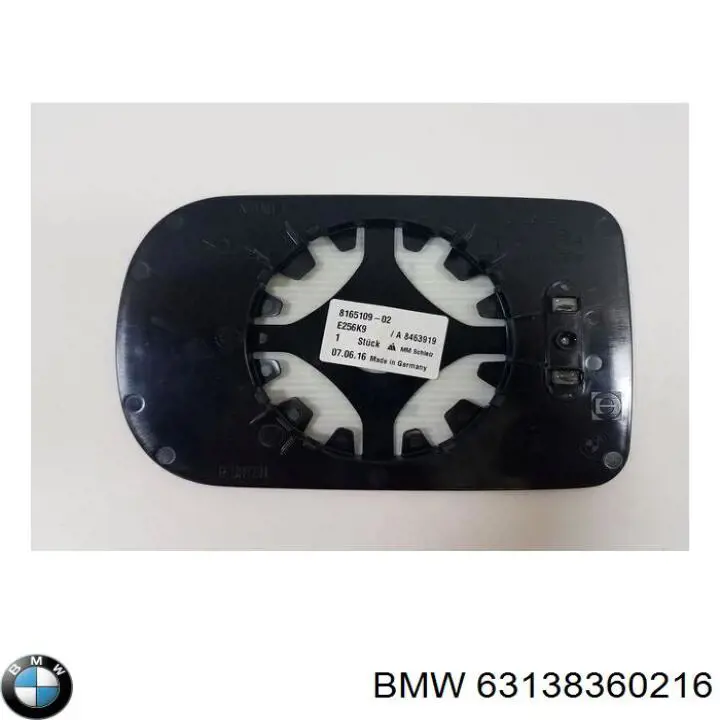 Повторитель поворота на крыле правый 63138360216 BMW