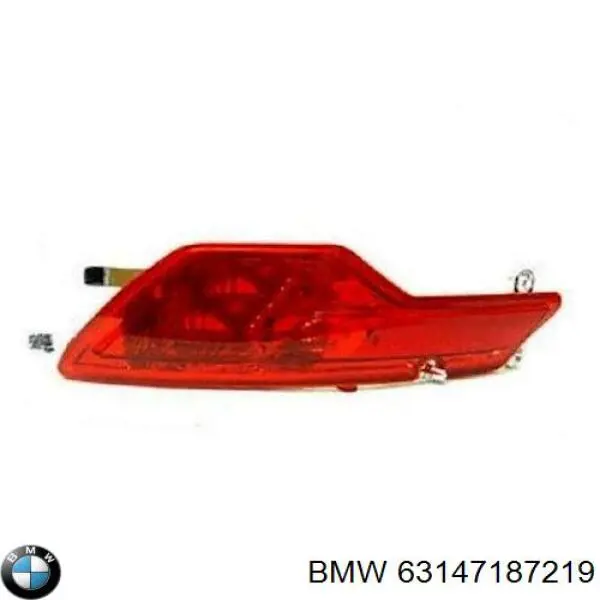 63147187219 BMW retrorrefletor (refletor do pára-choque traseiro esquerdo)