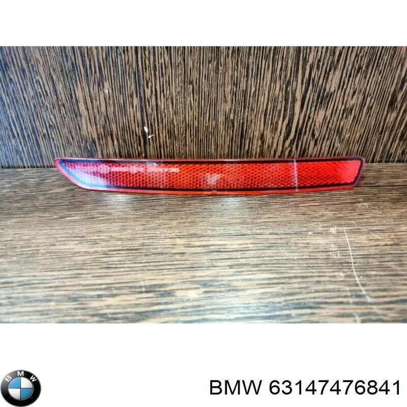 63147476841 BMW Левый катафот бампера