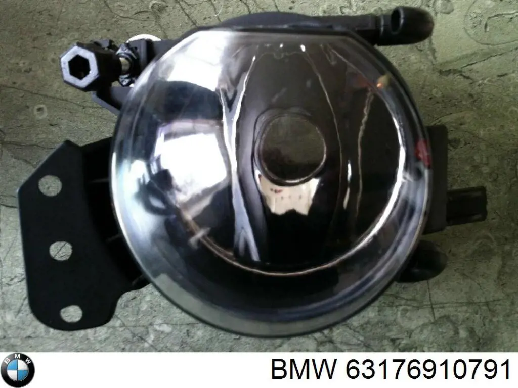 Купить 63176910791 BMW Противотуманка левая