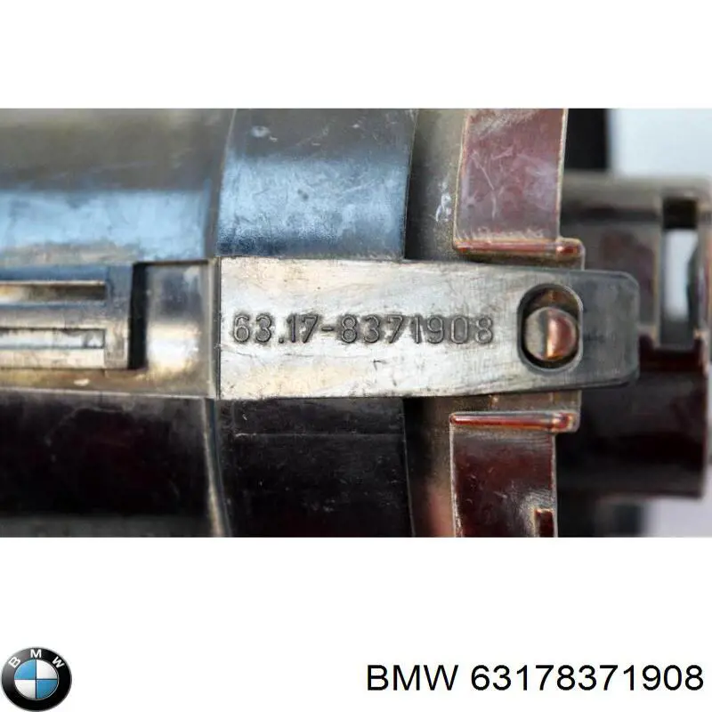 Фара протитуманна, права 63178371908 BMW