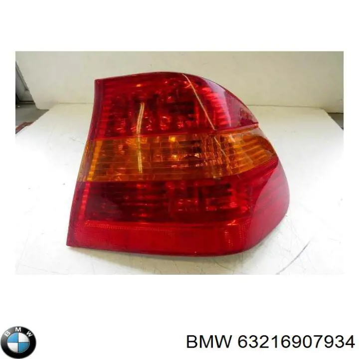 63210140253 BMW Задний правый внешний фонарь