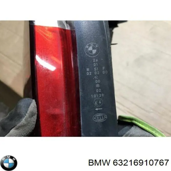 Задняя левая внешняя фара BMW 63216910767 цена, от 25.34 USD