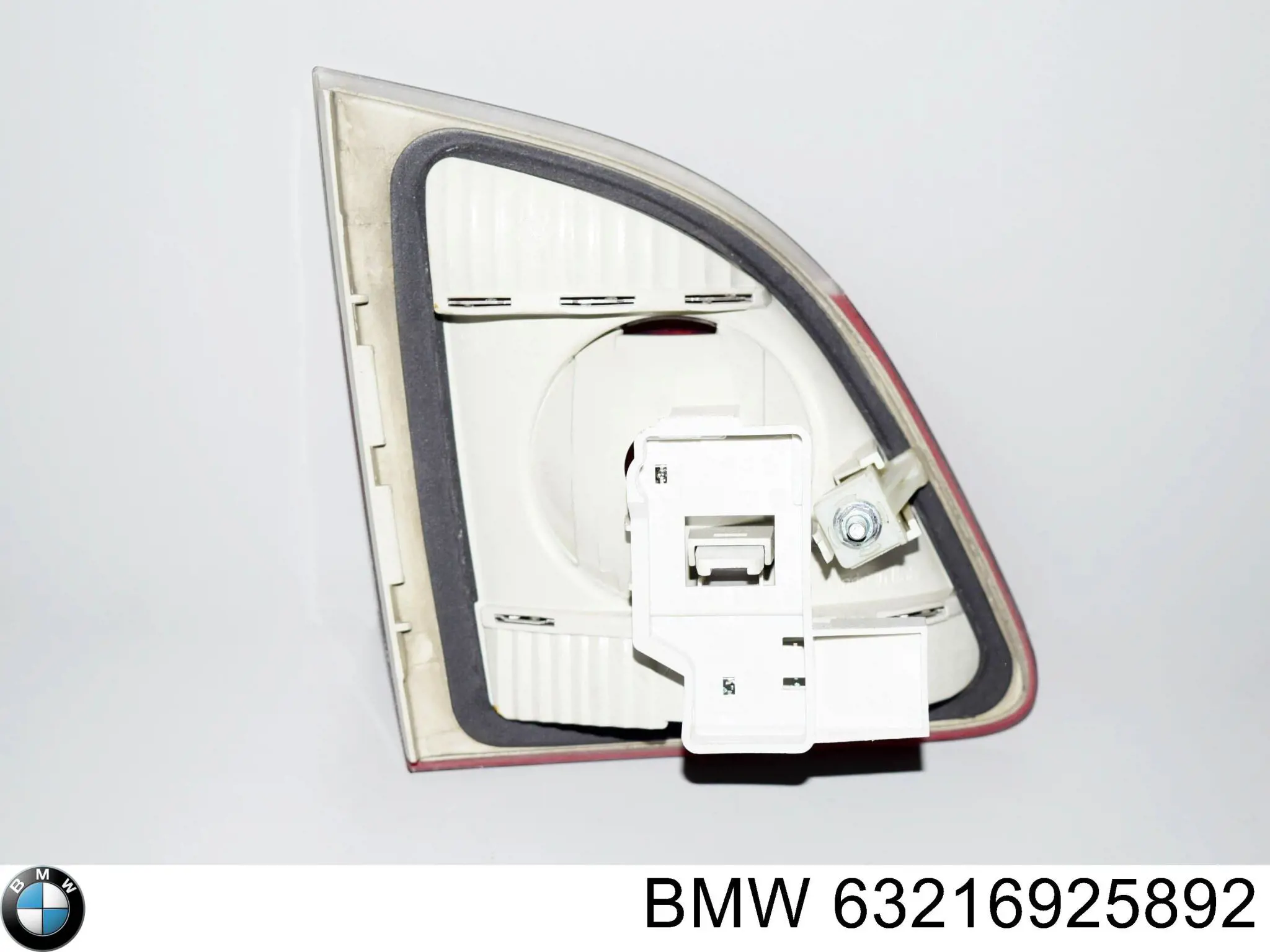 Купить 63216925892 BMW Фонарь задний правый, внешний