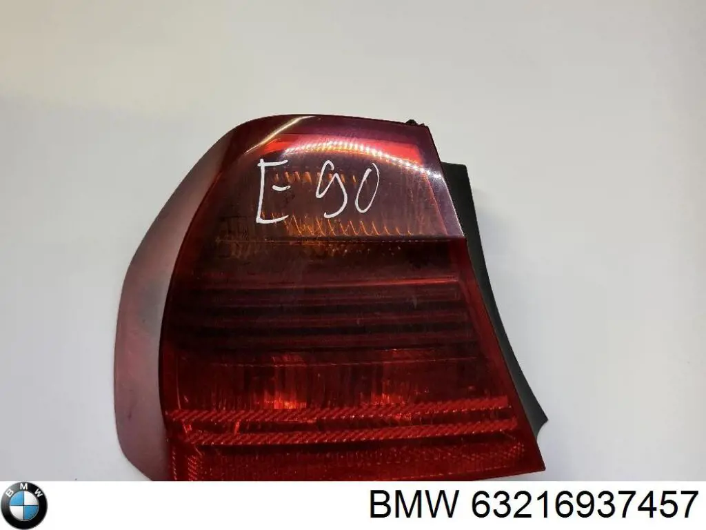276301 BMW Фонарь задний