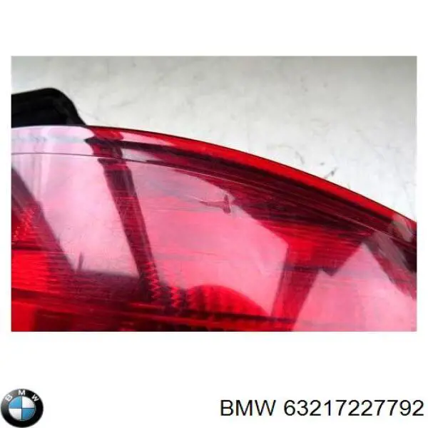 Фара задняя правая внешняя BMW 63217227792 цена, от 82.35 USD